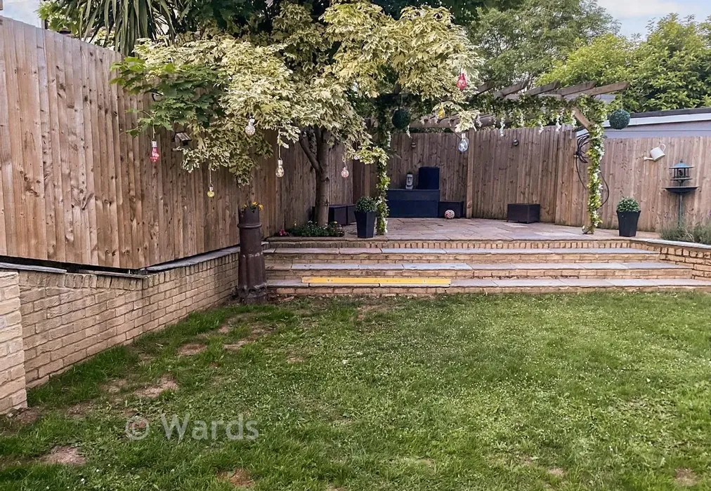 Garden - Crown Acres, East Peckham, Tonbridge, Kent - Wards of Kent