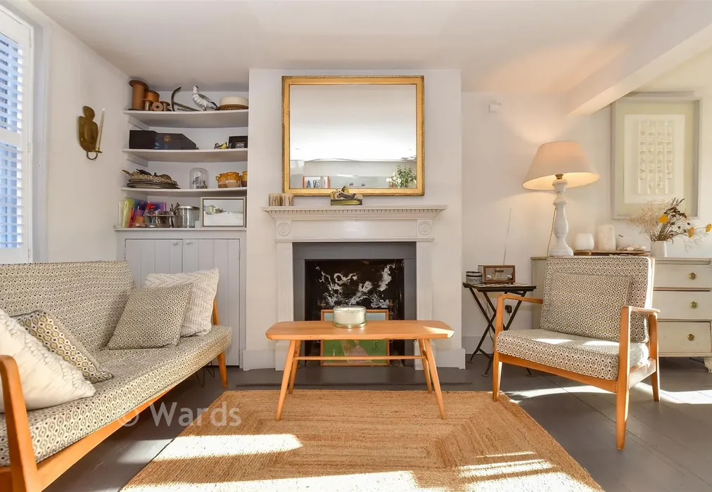 Lounge - Waterloo Road, Whitstable, Kent - Wards of Kent