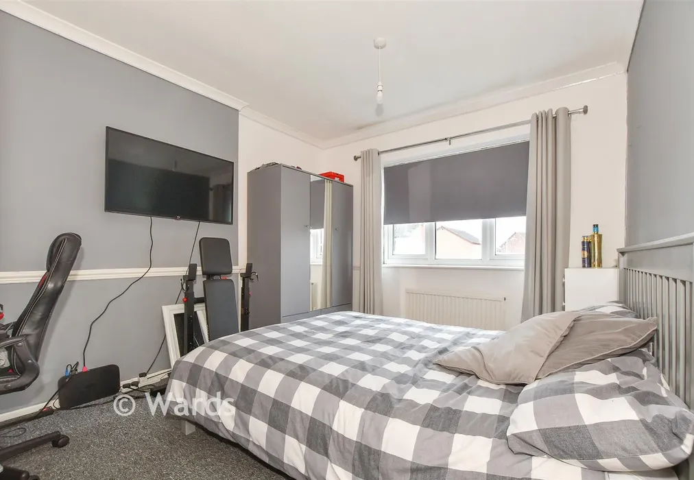 Bedroom 1 - Cornwall Road, Herne Bay, Kent - Wards of Kent