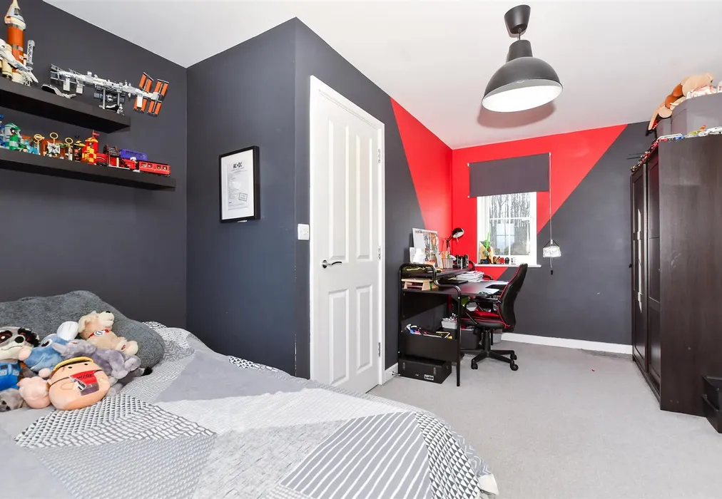 Bedroom 4 - Chapelfield Way, Allington, Maidstone, Kent - Wards of Kent
