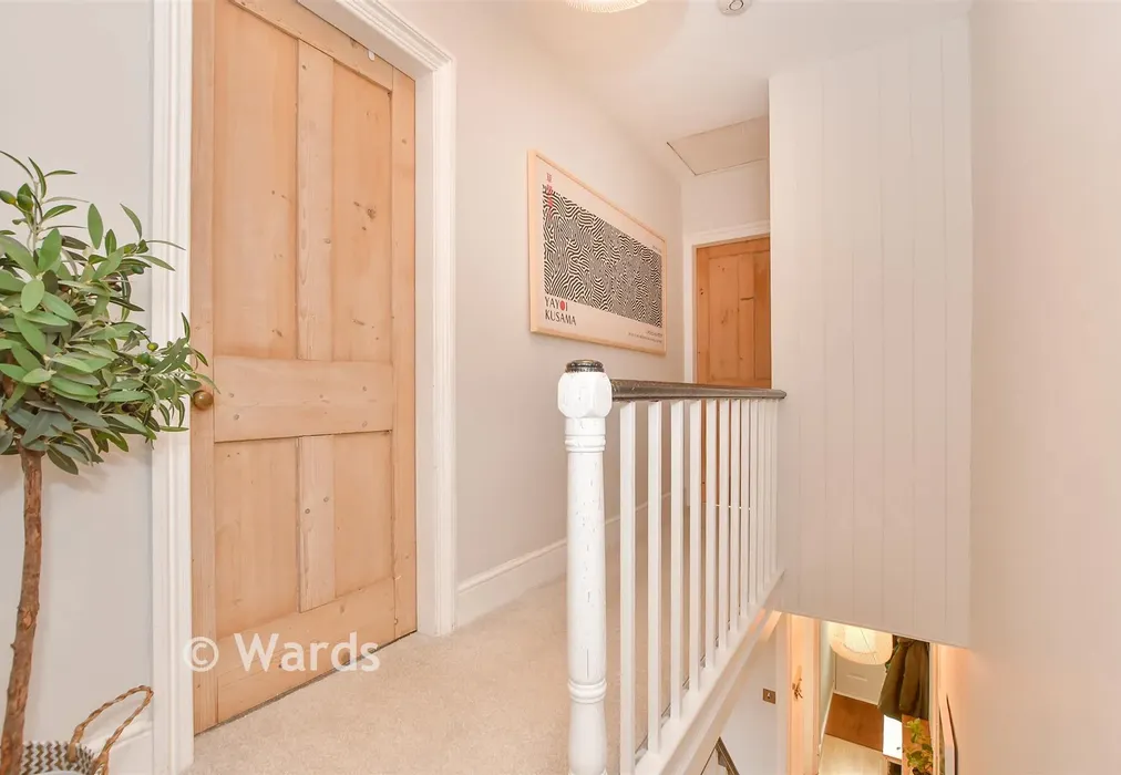 Landing - Christchurch Road, Ashford, Kent - Wards of Kent