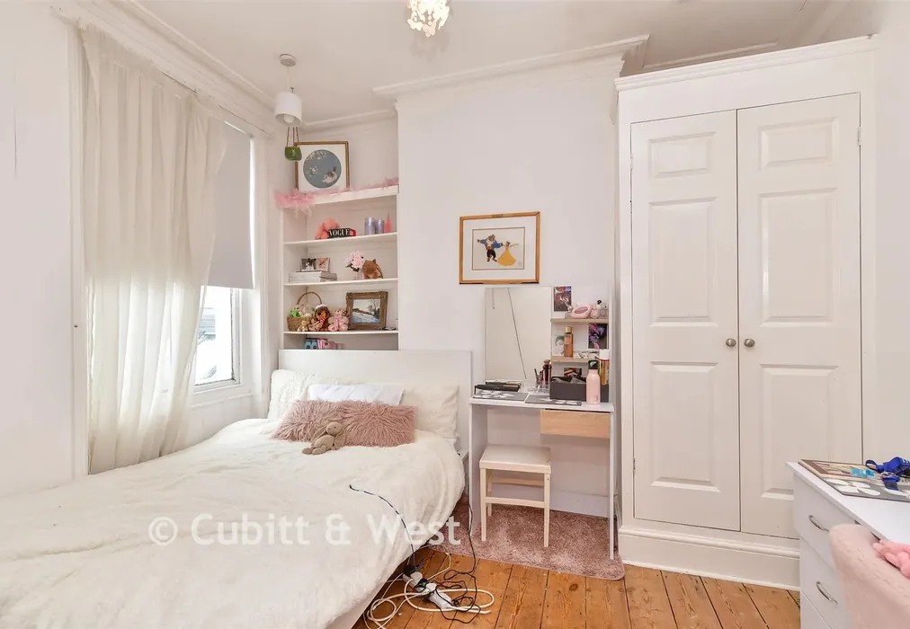 Bedroom 3 - Cleveland Road, Brighton, East Sussex - Wards of Kent