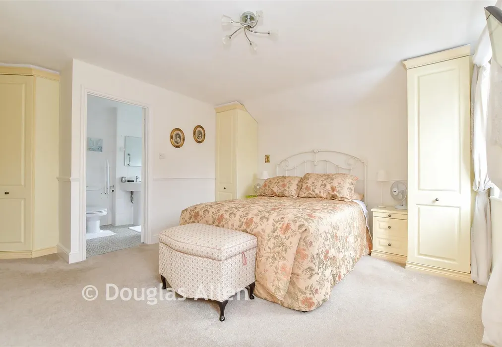 Bedroom 1 - Nursery Road, Nazeing, Essex - Wards of Kent
