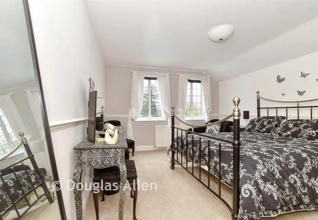 Bedroom 2 - Nursery Road, Nazeing, Essex - Wards of Kent