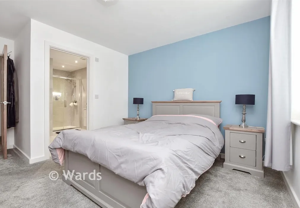 Bedroom 1 - The Meadows, Manston, Ramsgate, Kent - Wards of Kent
