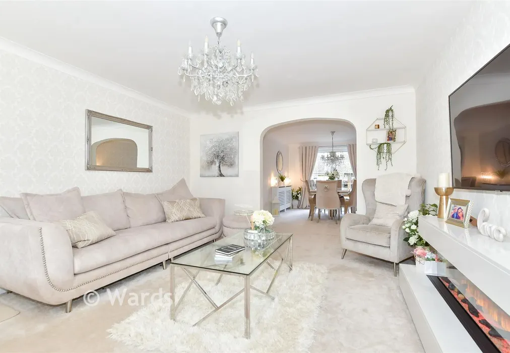 Lounge - Pennine Way, Downswood, Maidstone, Kent - Wards of Kent