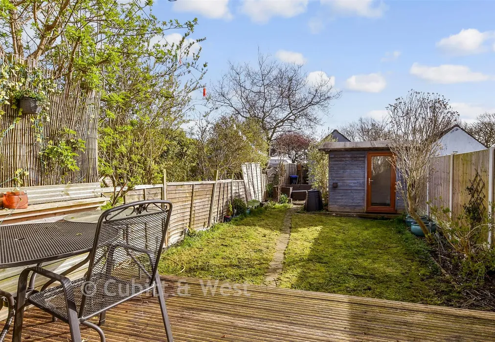 Rear Garden - The Broadway, Lancing, West Sussex - Wards of Kent