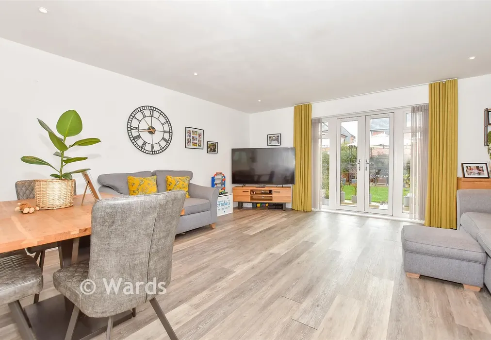 Lounge/Diner - Carmelite Road, Aylesford, Kent - Wards of Kent