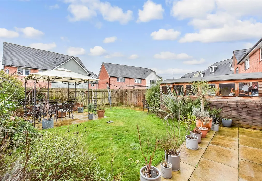 Rear Garden - Carmelite Road, Aylesford, Kent - Wards of Kent