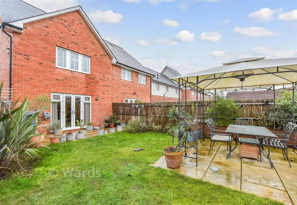 Rear Garden - Carmelite Road, Aylesford, Kent - Wards of Kent