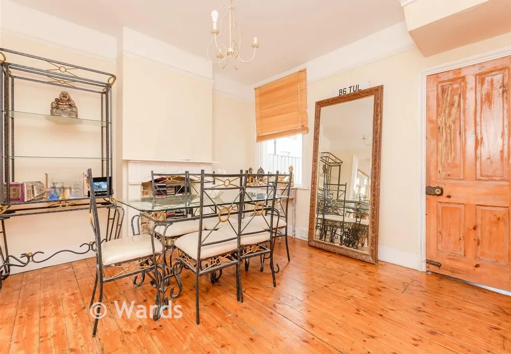 Dining Room (E) - Federation Road, Abbey Wood - Wards of Kent