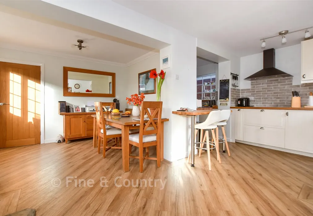 Kitchen/Breakfast Room - Emmett Hill, Chale Green, Ventnor, Isle of Wight - Wards of Kent