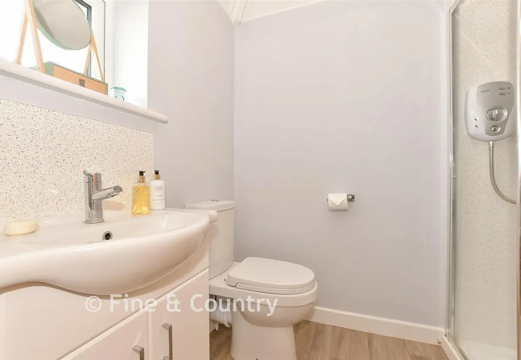 Shower Room - Emmett Hill, Chale Green, Ventnor, Isle of Wight - Wards of Kent