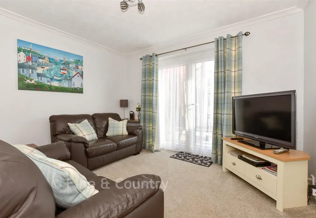 Annex Kitchen/ Living Room - Emmett Hill, Chale Green, Ventnor, Isle of Wight - Wards of Kent