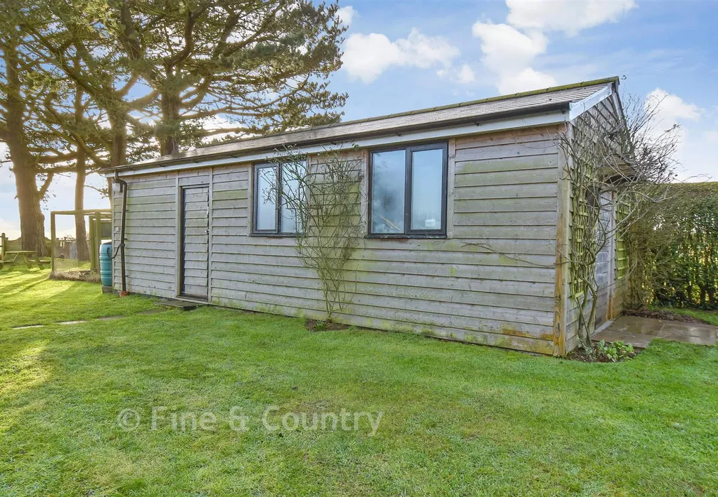 Workshop/Outbuildings - Emmett Hill, Chale Green, Ventnor, Isle of Wight - Wards of Kent