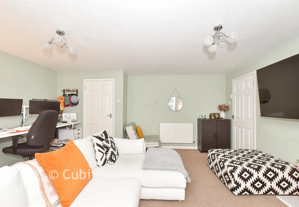 Lounge - Herington Road, Arundel, West Sussex - Wards of Kent