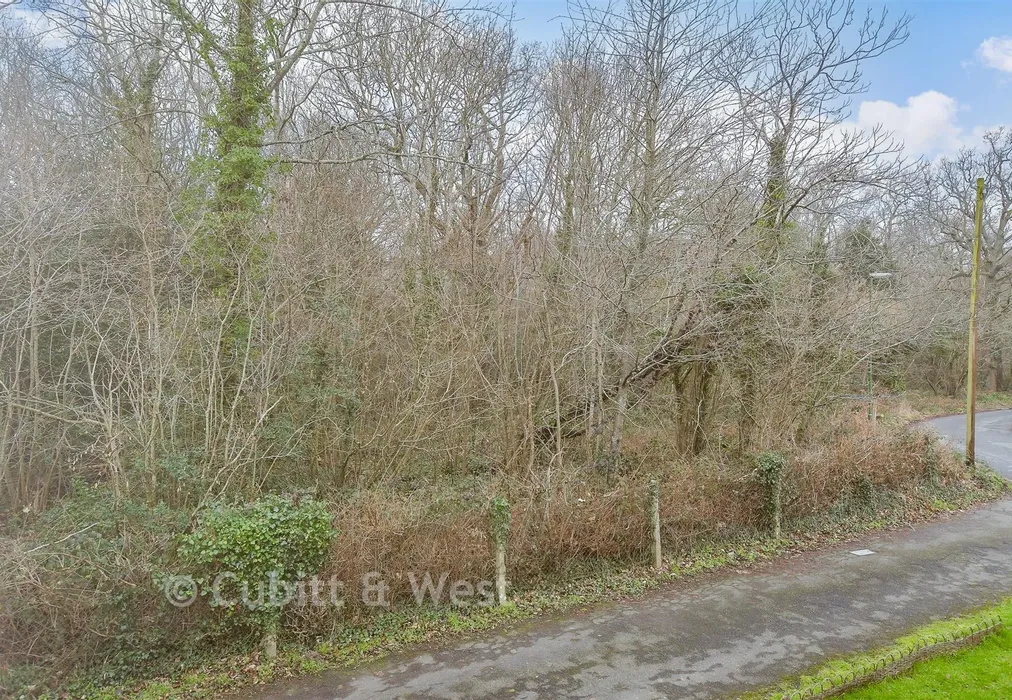 Views To Front - Herington Road, Arundel, West Sussex - Wards of Kent