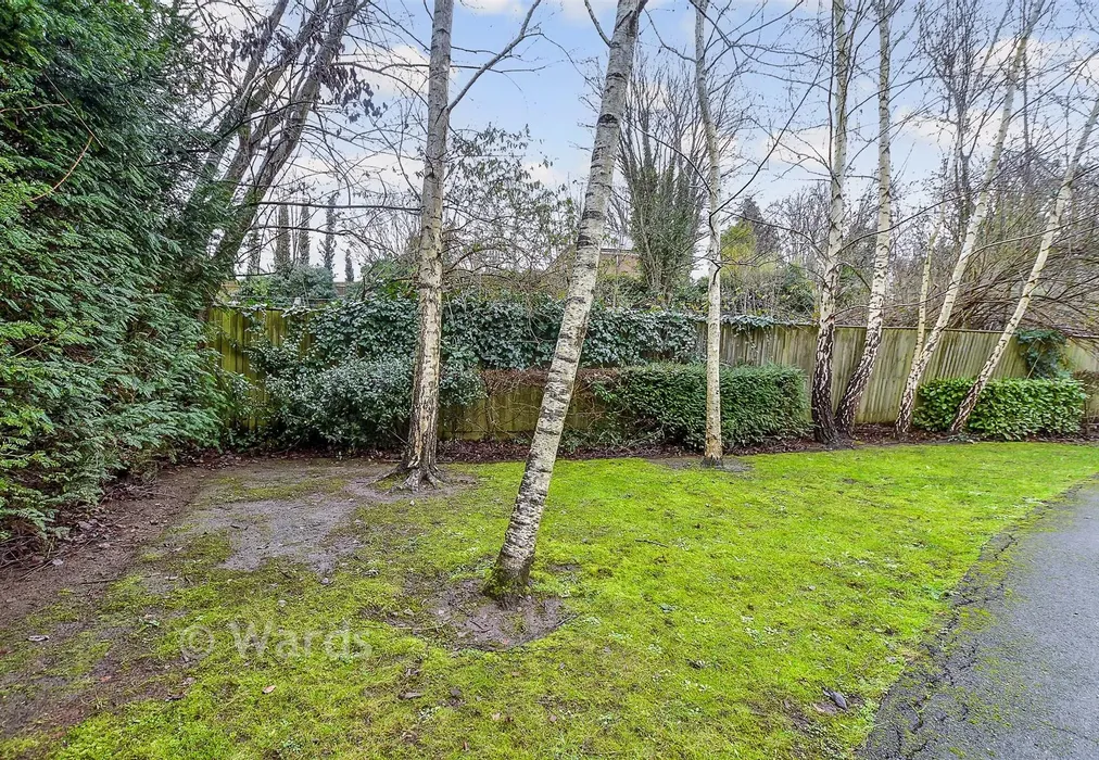 Communal Gardens - Medway Road, Tunbridge Wells, Kent - Wards of Kent