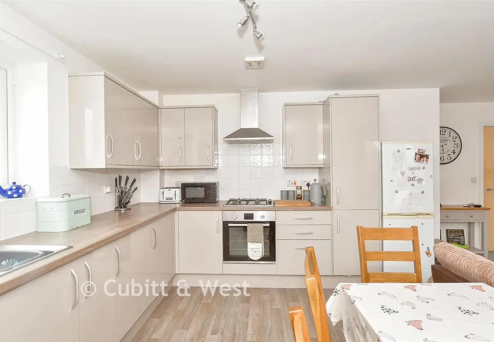 Lounge/ Kitchen - Priors Orchard, Southbourne, Emsworth, West Sussex - Wards of Kent