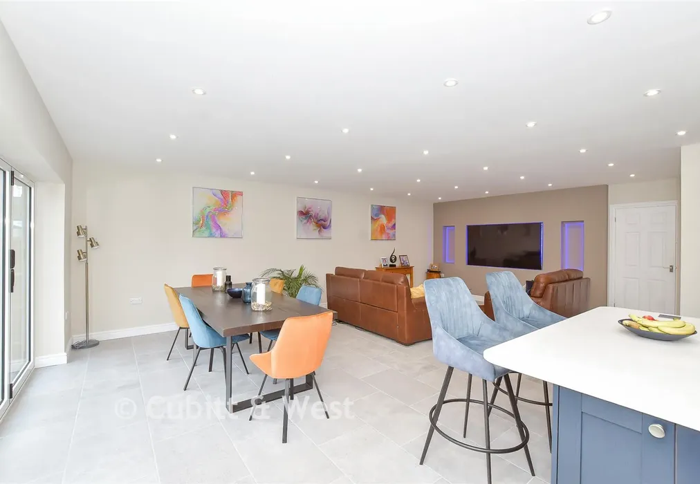 Lounge/ Kitchen/ Dining Area - Fairlea Road, Emsworth, Hampshire - Wards of Kent