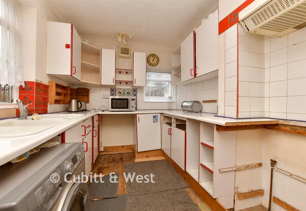 Kitchen - Purley Road, South Croydon, Surrey - Wards of Kent