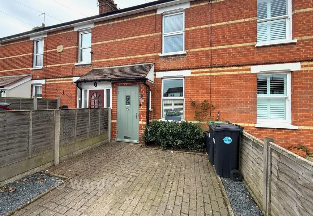 Front NEW - Tonbridge Road, Hildenborough, Tonbridge, Kent - Wards of Kent