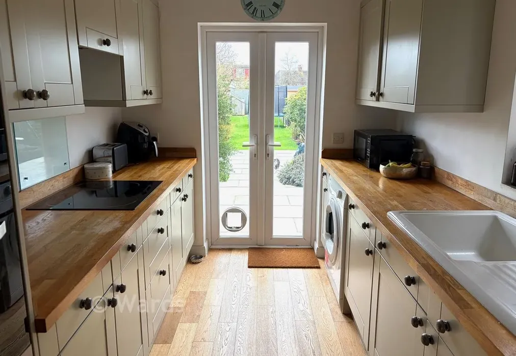 Kitchen 2 New - Tonbridge Road, Hildenborough, Tonbridge, Kent - Wards of Kent