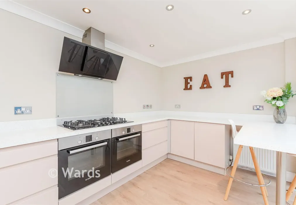 Kitchen/Breakfast Room - The Briars, West Kingsdown, Sevenoaks, Kent - Wards of Kent