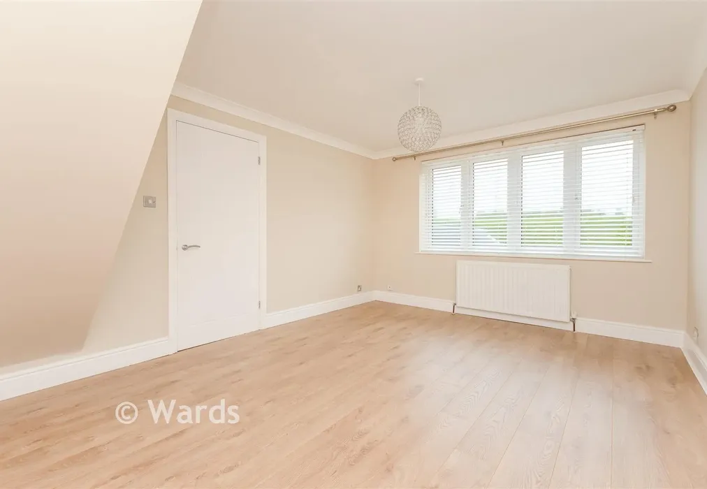 Lounge - The Briars, West Kingsdown, Sevenoaks, Kent - Wards of Kent