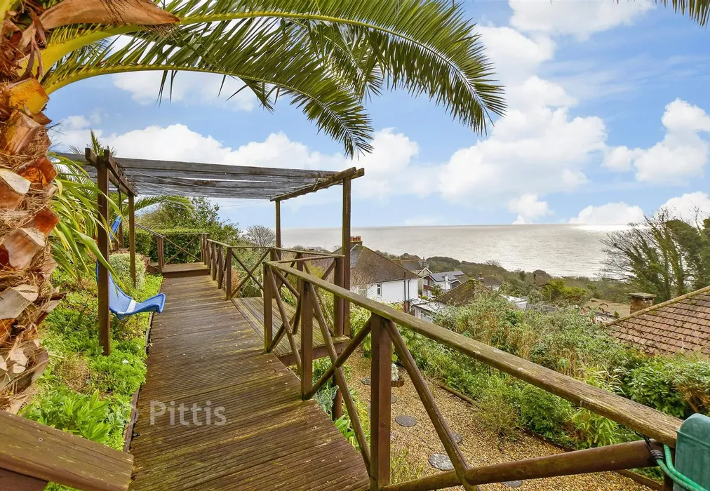 External Lifestyle Photograph - Gills Cliff Road, Ventnor, Isle of Wight - Wards of Kent