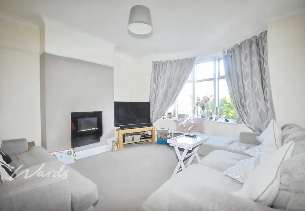 Lounge - Northridge Road Gravesend DA12 - Wards of Kent