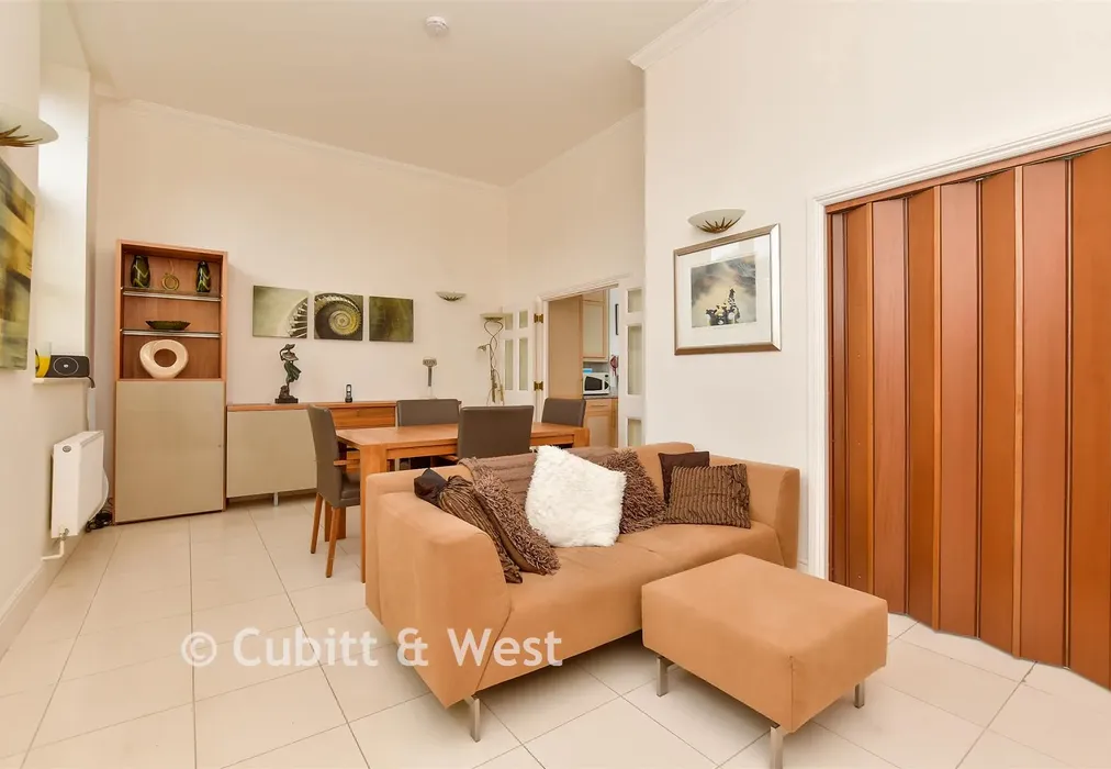 Lounge - Lavender Close, Leatherhead, Surrey - Wards of Kent