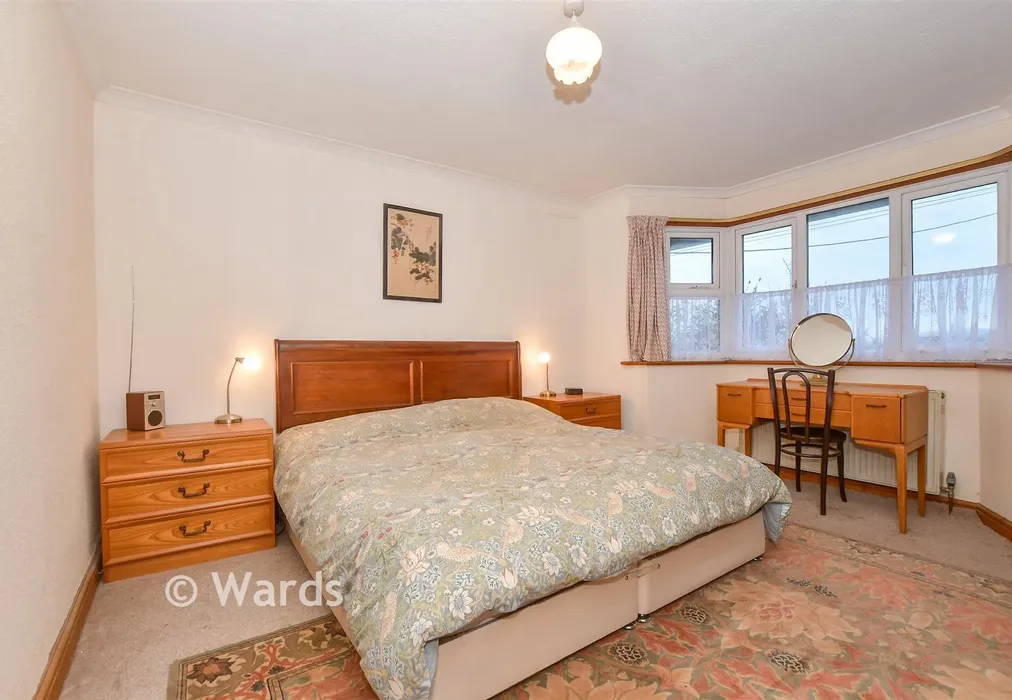 Bedroom 1 - Church Lane, New Romney, Kent - Wards of Kent