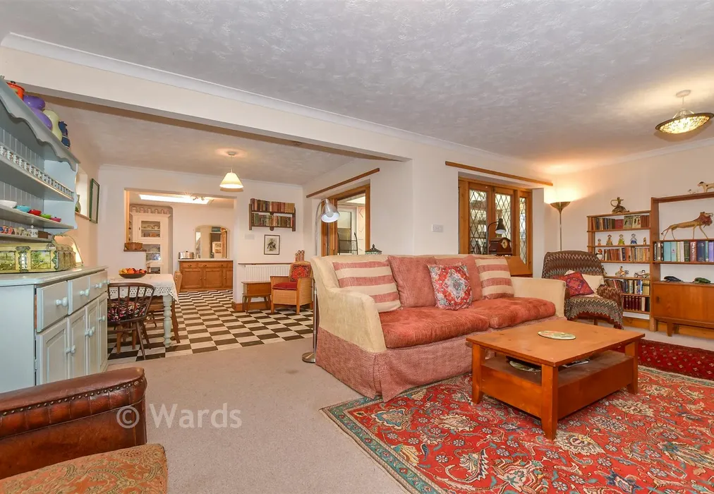 Lounge - Church Lane, New Romney, Kent - Wards of Kent