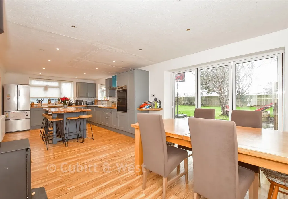 Kitchen/Diner - Chalk Lane, Sidlesham, Chichester, West Sussex - Wards of Kent