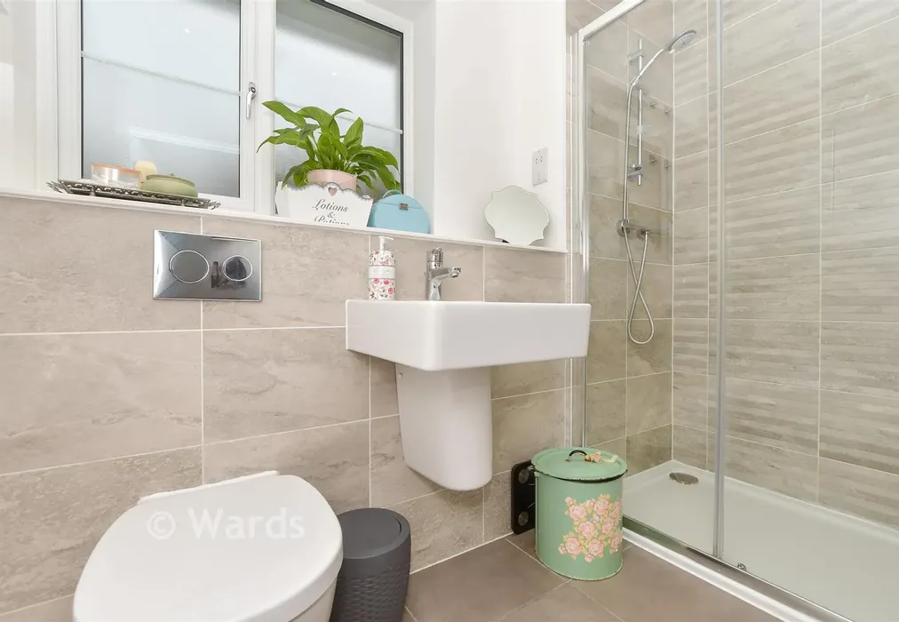 En-Suite Shower Room - Ransley Field, High Halden, Ashford, Kent - Wards of Kent