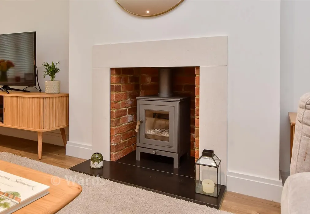 Internal Feature - Rose Lane, Stelling Minnis, Canterbury, Kent - Wards of Kent