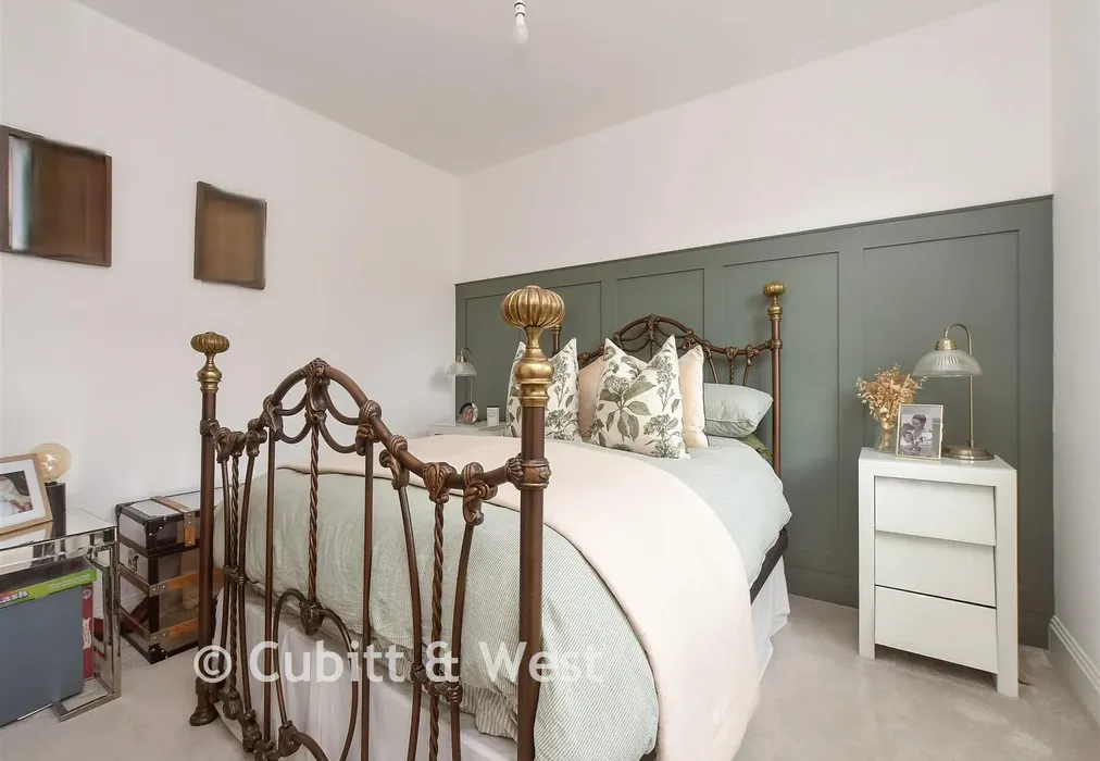 Bedroom 2 - Albert Road North, Reigate, Surrey - Wards of Kent