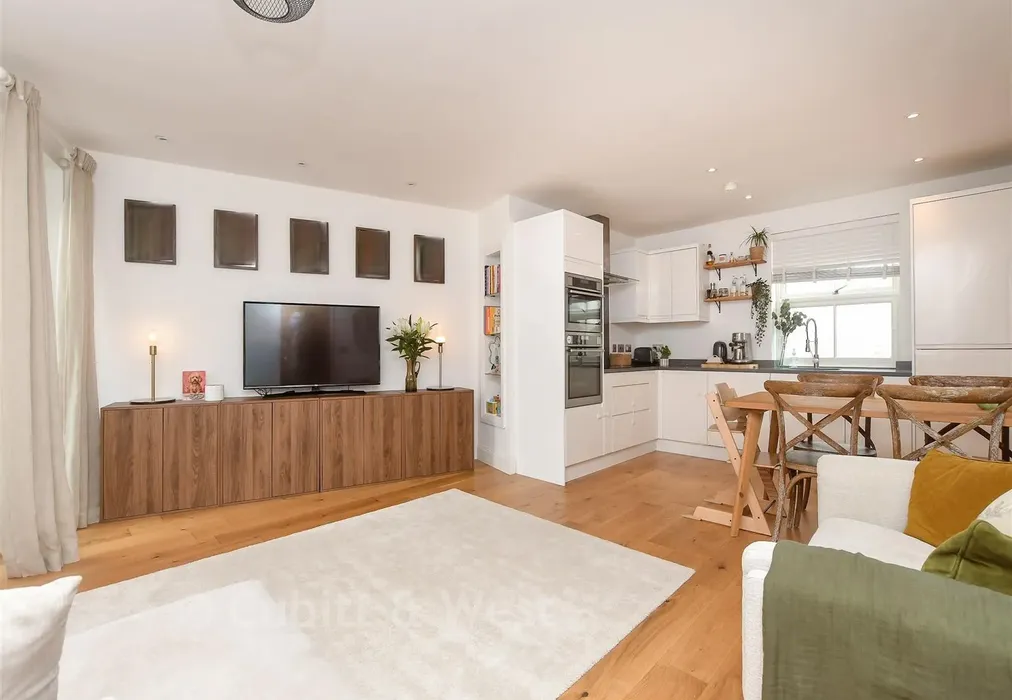 Kitchen Lounge/Diner - Albert Road North, Reigate, Surrey - Wards of Kent