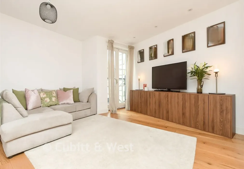 Kitchen Lounge/Diner - Albert Road North, Reigate, Surrey - Wards of Kent