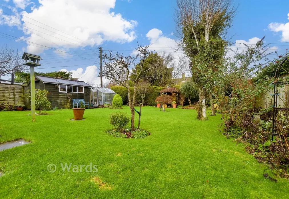 Rear Garden - Priory Close, New Romney, Kent - Wards of Kent