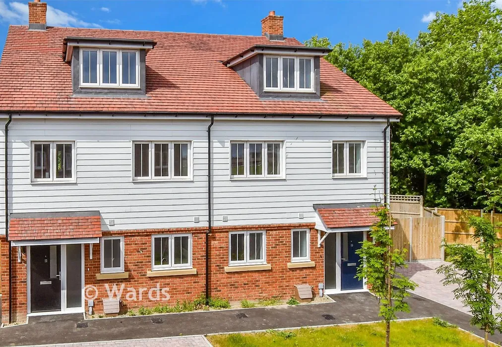 Front - Maude Close, The Maude, New Romney, Kent - Wards of Kent