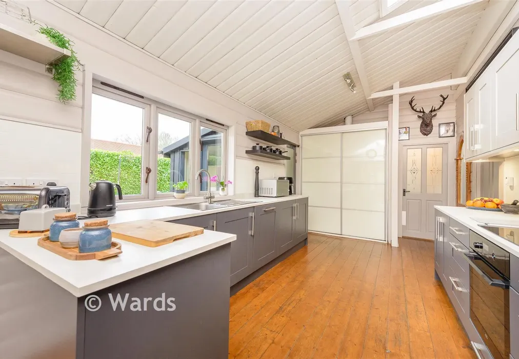 Kitchen - Knatts Valley Road, Knatts Valley, Sevenoaks, Kent - Wards of Kent