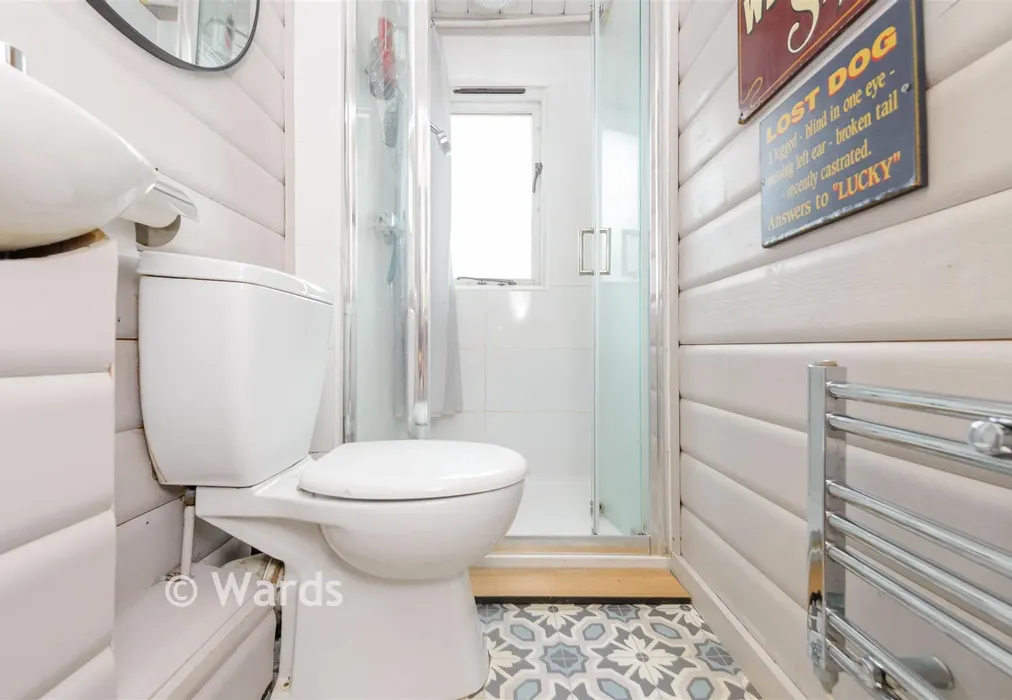 Shower Room - Knatts Valley Road, Knatts Valley, Sevenoaks, Kent - Wards of Kent