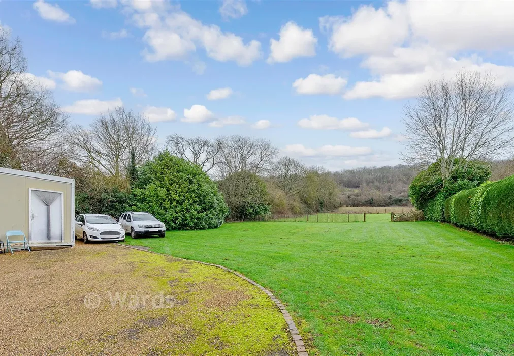 Rear Garden - Knatts Valley Road, Knatts Valley, Sevenoaks, Kent - Wards of Kent