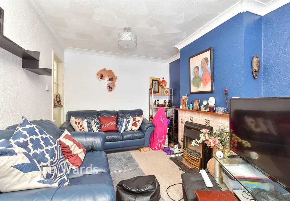 Lounge/Diner - Coombe Drive, Sittingbourne, Kent - Wards of Kent