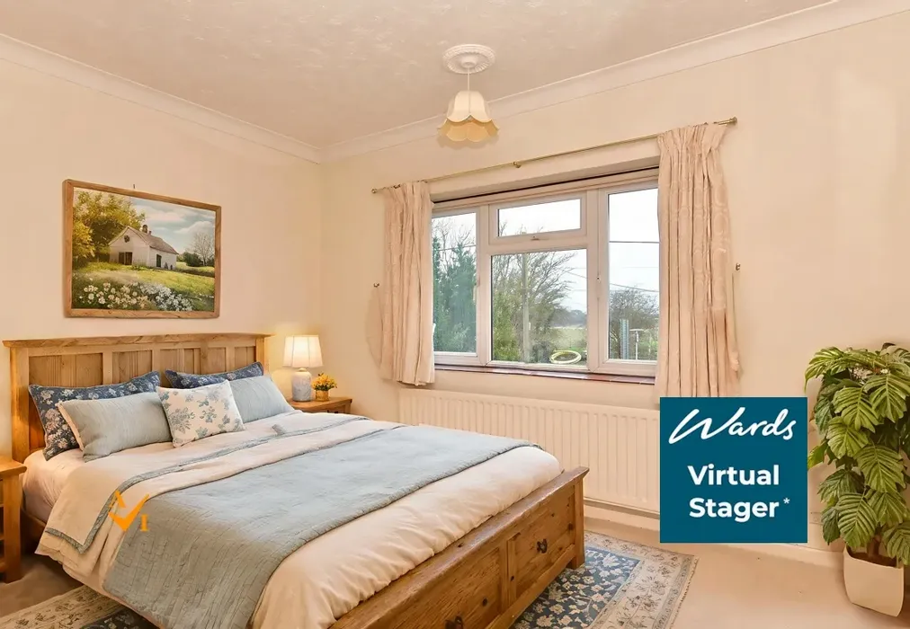 Bedroom 2 (Farmhouse style) - Ashford Road, Faversham, Kent - Wards of Kent