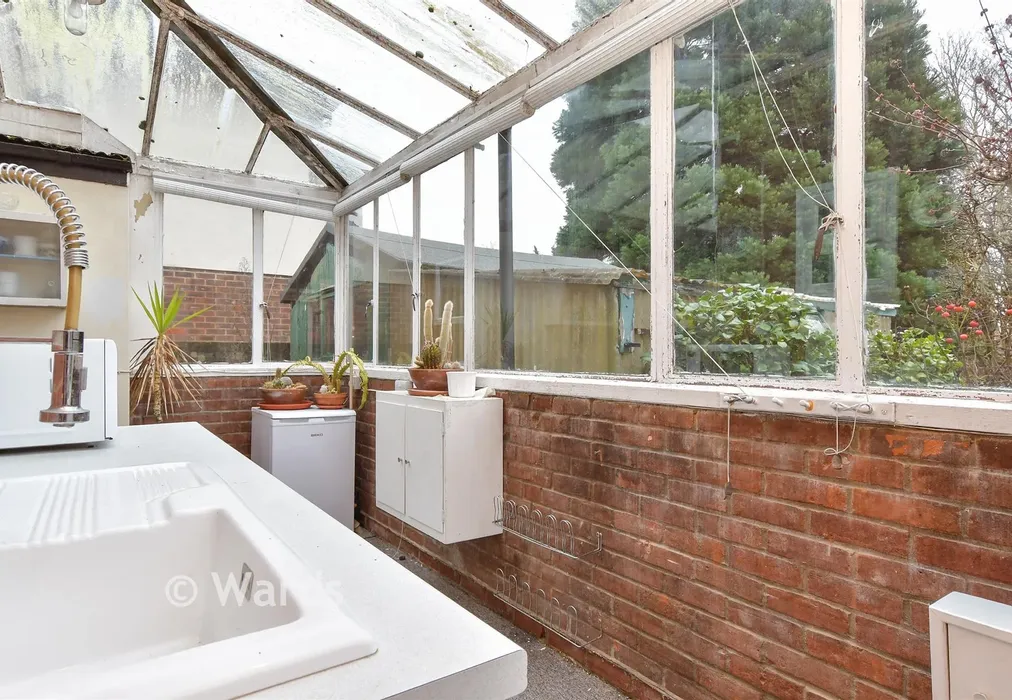 Conservatory - Ashford Road, Faversham, Kent - Wards of Kent