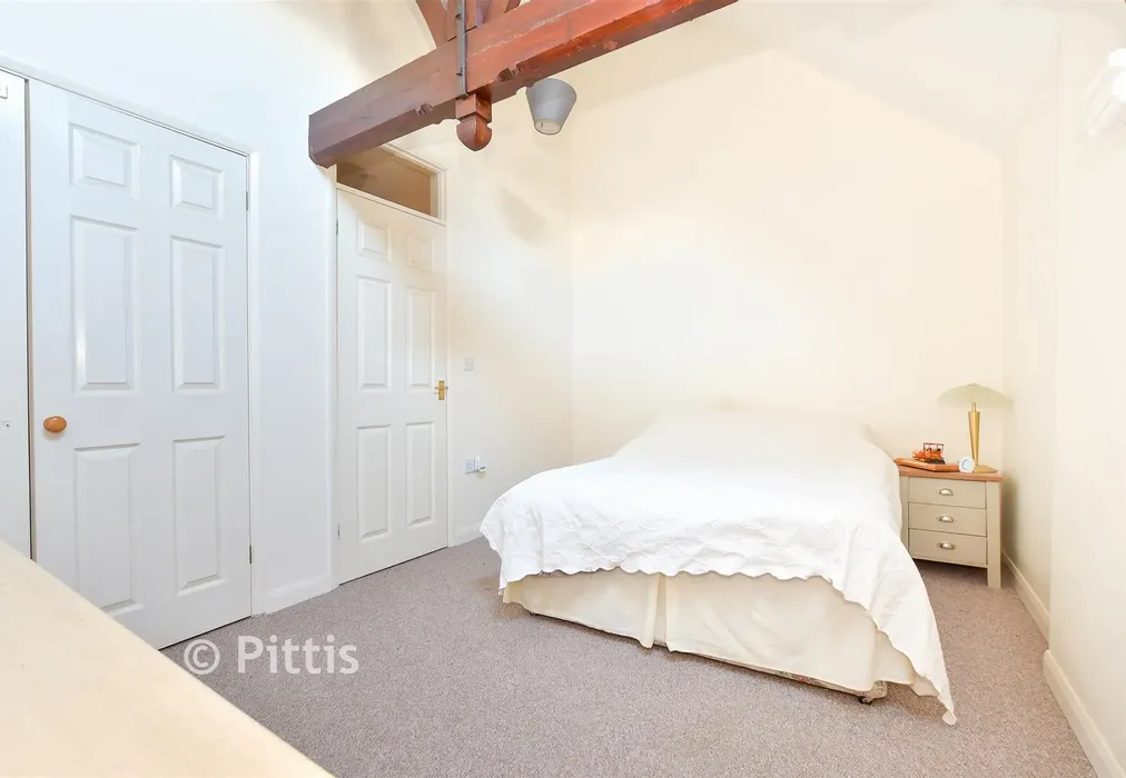 Bedroom 2 - Leed Street, Sandown, Isle of Wight - Wards of Kent