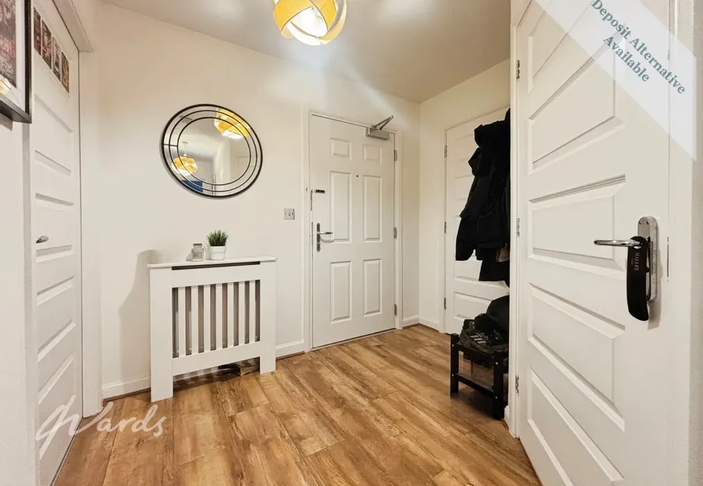 Hallway - Laurence Rise Dartford DA2 - Wards of Kent